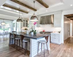 Amazing gallery of interior design and decorating ideas of ceiling beams in bedrooms, living rooms, dining rooms, laundry/mudrooms, boy's rooms, kitchens, entrances/foyers by elite interior designers. Interior Design Ideas Home Bunch Interior Design Ideas