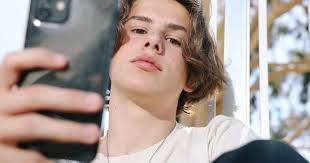 Students scoff at a school cellphone ban. Until they really begin to think  about it