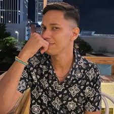 Pedro Martínez (@pmartinezvelez)