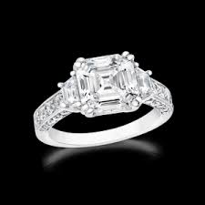 Lagi mudah jika ukur sendiri untuk dapat saiz cara resize cincin (kecil/besar). Model Cincin Berlian Wanita Terbaru 2019 2020 Swan Jewellery