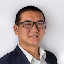 Gerald Dilley's Instagram, Twitter & Facebook