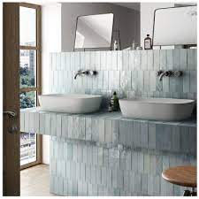 Equipe artisan burgundy 13.2cm x 13.2cm wall tile. Fliesen Ziegel Metro Equipe Artisan Aqua 6 5x20
