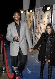 Kobe bryant and his wife vanessa bryant announced their reconciliation in january and recent instagram pictures, along with messages about their family, indicate that they are doing well now. Kobe Bryant And Vanessa Bryant Their Love In Photos Access