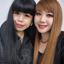 2025 MAC LUXE LUCK 🐍 M·A·Cximal Silky Matte Lipstick A silky matte  lipstick that delivers 12 hours of full-coverage colour and eight hours of  moisture in three limited-edition shades ,Royal Emerald ,Luck