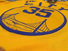 Durant helped the warriors win two nba titles in his three seasons with the team. Adidas Swingman Kevin Durant Warriors The City Hwc Throwback Gold Jersey Med U S 1822290593