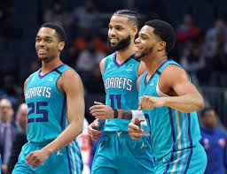 Nba, lamelo ball si mette in mostra con 14 rimbalzi e l'assist della notte. Charlotte Hornets Coach Leaned To Youth More Than Ever Charlotte Observer