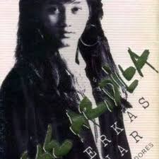Eddy kusnadi dan nining ningsihrat. Stream Hati Kecil By Kumpulan Lagu Nike Ardilla Listen Online For Free On Soundcloud
