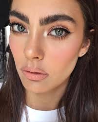 Full Brows And Rosy Cheeks Makeup Cheek Makeup Natural Eyebrows Makeup Looks