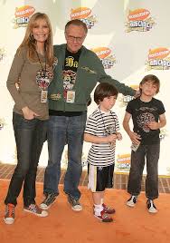 Larry king, the celebrated television and radio host, has died at the age of 87 weeks after contracting coronavirus. Larry King S Seven Wives From A High School Sweetheart To A Hollywood Actress