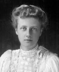 Alexandra Victoria Alberta Edwina Louise Duff (1891-1959)