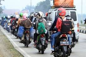 Untuk diketahui, pemerintah sebelumnya mengumumkan pelarangan mudik lebaran 2021. Mudik Lebaran 2021 Gak Dilarang Wajib Tau Nih Persyaratannya Motorplus