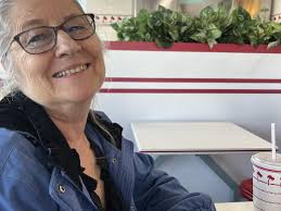 Mrs. Junette Al-lin Deal-Allison's Memorial Website