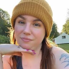 If this hits and you think you might have ADHD. You can grab my  self-diagnosis guide here  https://stan.store/RachelleNicole/p/the-adhd-selfdiagnosis-guide