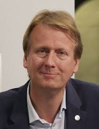 Von Porta in die ganze Welt: Ein Rundgang durch Produktion und neues  Logistikzentrum von Grohe