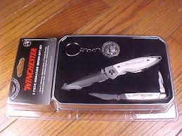 Winchester 3 piece signature series gift set pocket knife multi key. Winchester 3 Piece Signature Knife Set In Gift Tin For Sale At Gunauction Com 10037875