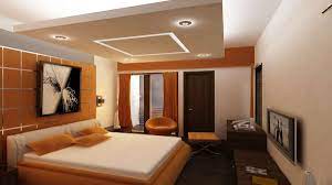 Padahal, bila dipertimbangkan, plafon kamar tidur memiliki porsi visual yang cukup tinggi, mengingat arah pandang saat berbaring di kamar relatif menghadap ke sisi atas ruangan. Model Plafon Kamar Tidur Ukuran 3x3 Beragam Menambah Kenyamanan