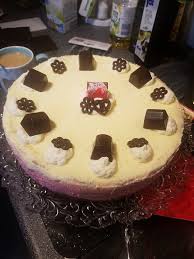 Check out our mon cherie selection for the very best in unique or custom, handmade pieces from our chocolates shops. Mon Cheri Torte Mit Einem Schuss Julie S Backstubchen Facebook