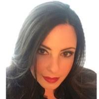 Kim Carmack's Instagram, Twitter & Facebook