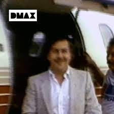 Maybe you would like to learn more about one of these? Escobar Gif By Dmax Find Share On Giphy