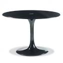 Table pied tulipe - Rue du Commerce