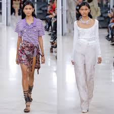 Death could have resulted from the body reacting to prolonged stress, coupled with sepsis and a nervous system infection, he added. Tragedi Vlada Dzyuba Dan Kontroversi Model Dunia Di Bawah Umur Kumparan Com