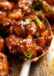 General Tso S Chicken Recipe In 2020 General Tso Chicken Chicken Recipetin Eats