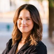 Shina Hall's Instagram, Twitter & Facebook