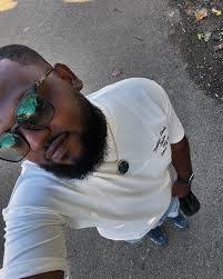 Alex Marte's Instagram, Twitter & Facebook