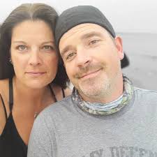 Short story long: ISO jimmy styks paddle board click n go fin replacement  :((