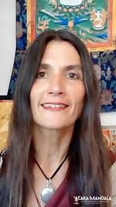 Tara Call's Instagram, Twitter & Facebook