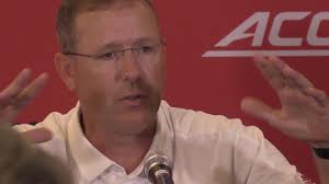 College football preview: Get to know Kentucky, Louisville