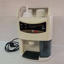 The vacuum cleaner comes with a wide variety of accessories for cleaning different surfaces. Macchina Per Cappuccino Polti Aroma Cappuccino Ar4000 Aut 850w Ebay