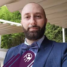 La fregata Federico Martinengo, ormeggiata nel porto di Gibuti.  #IlGrandeEquipaggio #OltreGliOrizzonti Ministero della Difesa Stato  Maggiore della Difesa