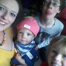 Tributes paid to mum-of-three who was 'filled with love'