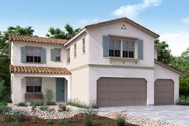 Tips On Pinterest For Creating A Gallery Wall In Your Home Pardee Homes Pardee Homes New Homes For Sale Home