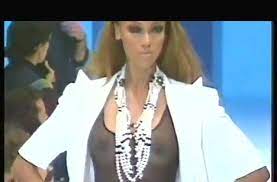 Big tits, hardcore, milf, teens, daddies, small tits, cheating, wife. Tyra Banks Visible Big Tits And Nipples In 1993 Mp4 Elktube Com