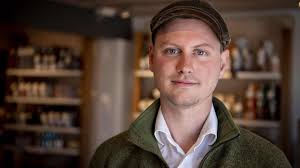 Daniel lukker sin butik efter bare 16 måneder i gågaden: Jeg tager penge  med på arbejde, og nu handler det om at begrænse skaderne