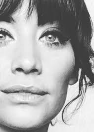 Beth Hazel (@BethHazelMusic)