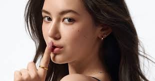 Crawling Back?" NJZ (NewJeans) Danielle's Latest Appearance Not Well  Received