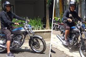 Harga gl max modif trail. Pelatih Arema Fc Percaya Diri Naik Motor Modifikasi Bolasport Com