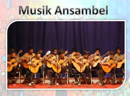 Ansambel berarti suatu rombongan music atau sandiwara. Fungsi Alat Musik Harmonis Gambar Alat Musik