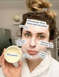 Luxurious skin polish with jojoba beads and apricot oil