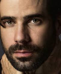 Una más de @vallefotografia_artistavisual para @artmagazinecolombia