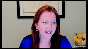 Barbara Distinti's Instagram, Twitter & Facebook