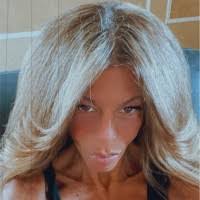 Alyson Giordano's Instagram, Twitter & Facebook