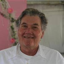 Daniel Harkness's Instagram, Twitter & Facebook