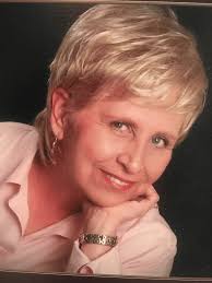 Edwina Hoyle: Explore my Official Author Website