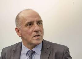 Borba za potpunu kontrolu: UKC Tuzla atraktivan plijen političkih stranaka  u svim mandatima