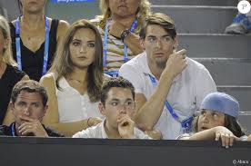 Le champion de natation camille lacourt et l'ex miss france valérie bègue devraient se marier cet été. Camille Lacourt Et Valerie Begue A L Open D Australie Le 15 Janvier 2014 Purepeople