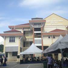 Pejabat pendidikan daerah cameron highlands 39000 tanah rata, pahang. Pejabat Tanah Daerah Bentong Edificio Governativo In Bentong